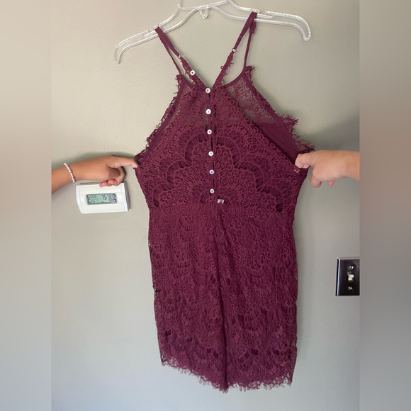 FREE PEOPLE Intimately She’s All That Maroon Wine Lace Mini Dress Size Medium - Picture 9 of 12
